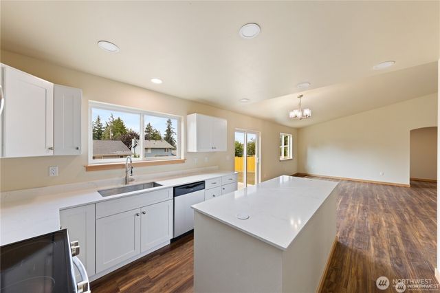 1248 Nimitz Drive, Coupeville, WA 98239