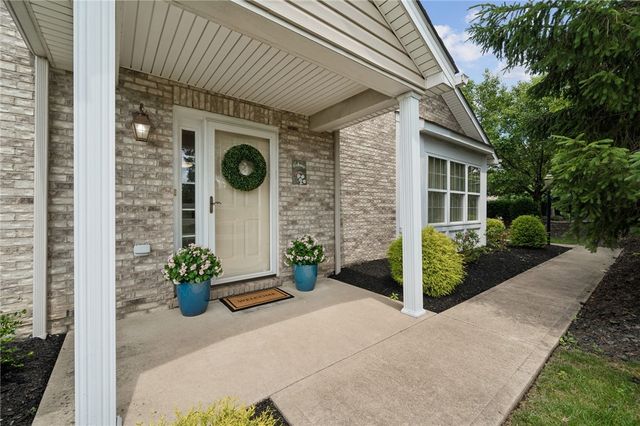 2300 WHEATLAND CIRCLE, Murrysville, PA 15626