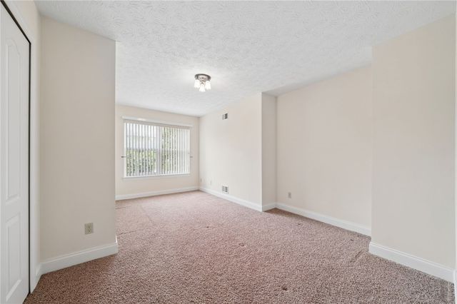 2300 WHEATLAND CIRCLE, Murrysville, PA 15626