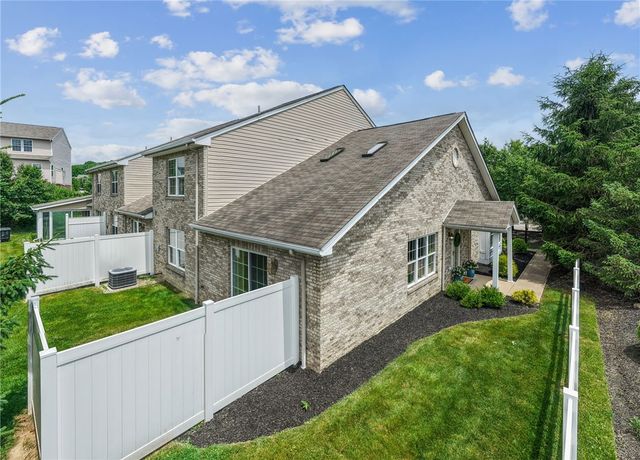 2300 WHEATLAND CIRCLE, Murrysville, PA 15626