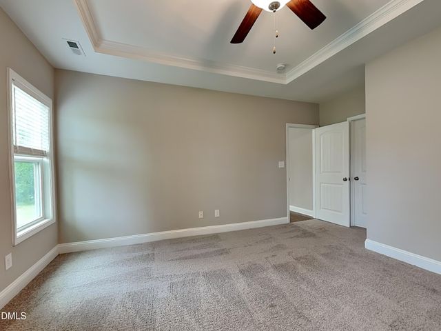 38 Coventry Lane, Lillington, NC 27546