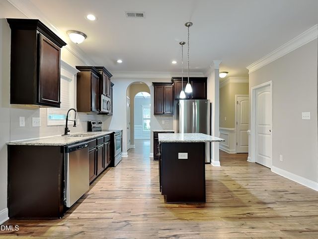 38 Coventry Lane, Lillington, NC 27546