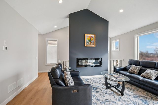 1732 Spruce Street, Farmington, MN 55024