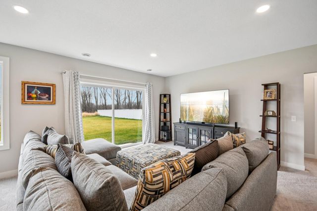 1732 Spruce Street, Farmington, MN 55024