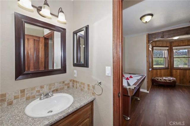 858 Club View Drive, Big Bear Lake, CA 92315