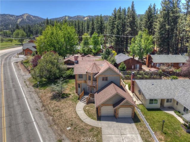 858 Club View Drive, Big Bear Lake, CA 92315
