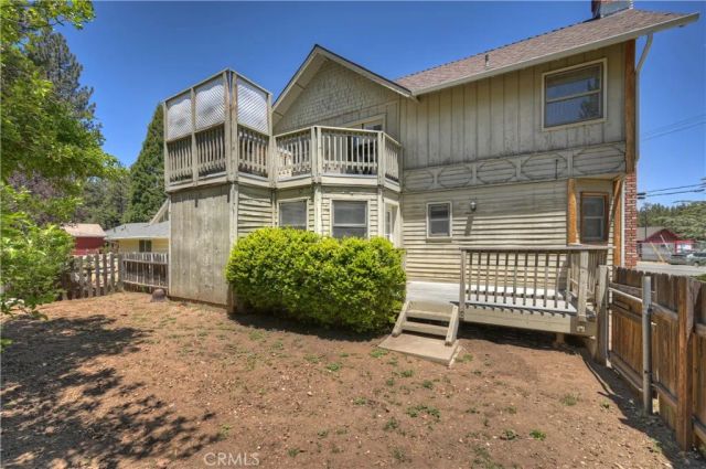 858 Club View Drive, Big Bear Lake, CA 92315