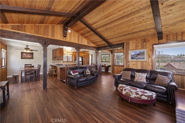 858 Club View Drive, Big Bear Lake, CA 92315