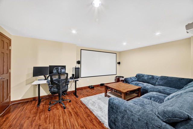 3826 DRUMLIN Lane, Madison, WI 53719