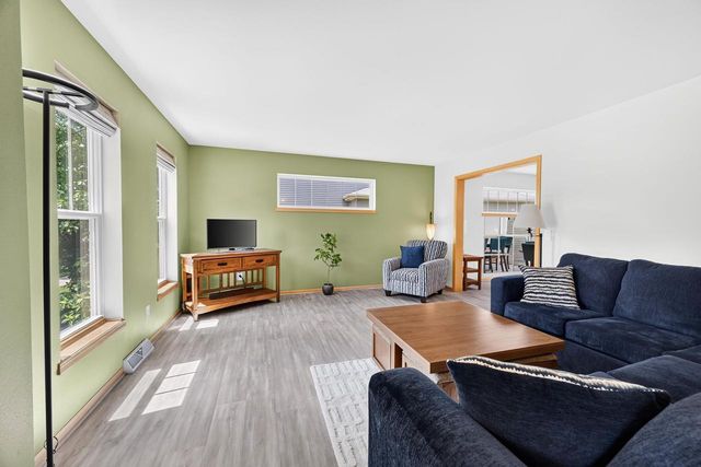 3826 DRUMLIN Lane, Madison, WI 53719