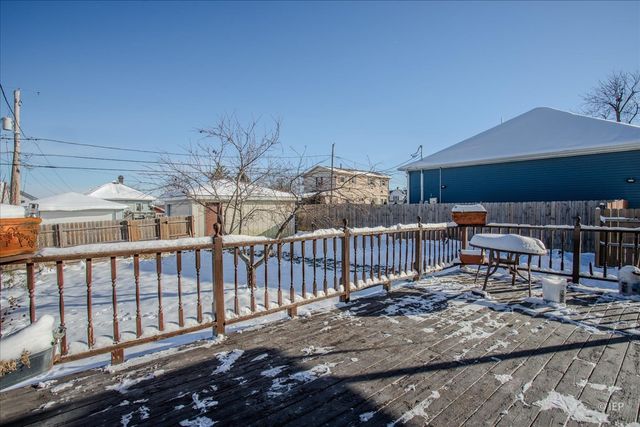 1104 CORA Street, Joliet, IL 60435