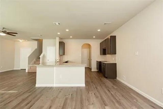 5227 James Michael Drive, Rosharon, TX 77583