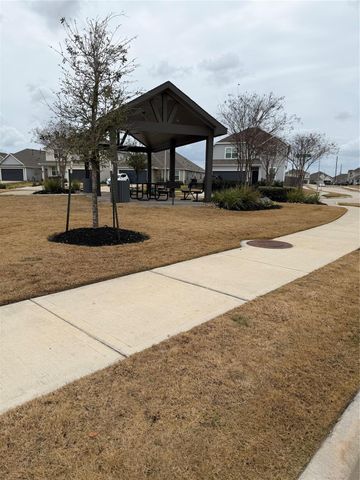 5227 James Michael Drive, Rosharon, TX 77583