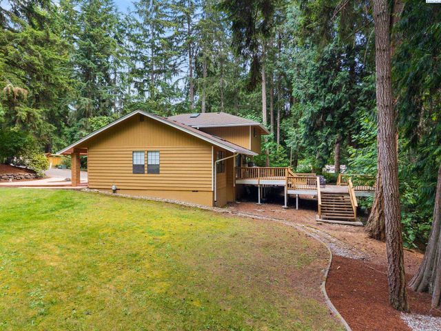 8220 NW 71st Ct, Gig Harbor, WA 98335