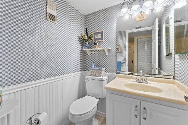 1605 S Us Highway 1 D302, Jupiter, FL 33477