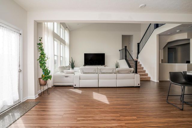 1902 Cavolo Drive, Hilliard, OH 43026