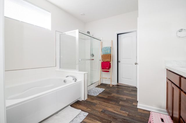 1902 Cavolo Drive, Hilliard, OH 43026