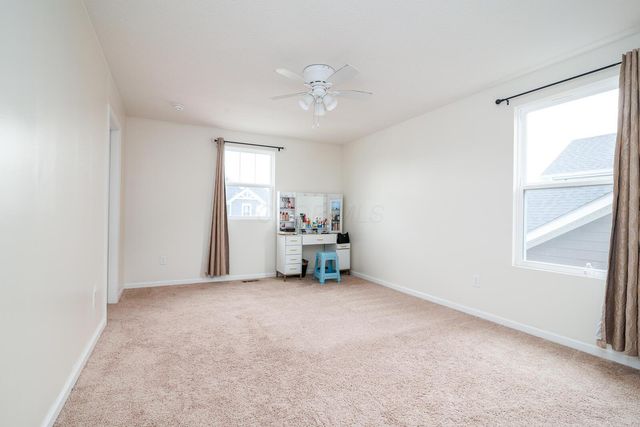 1902 Cavolo Drive, Hilliard, OH 43026