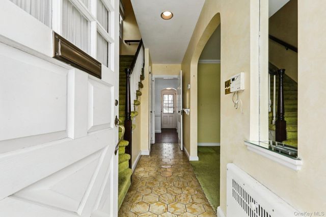 34 Berrian Road, New Rochelle, NY 10804