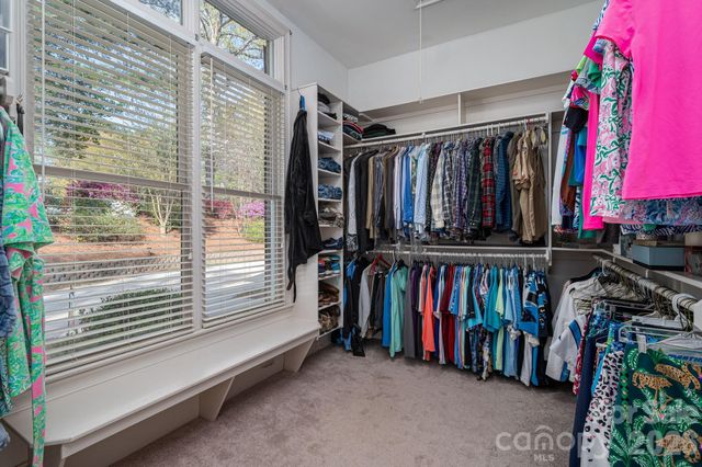 103 Shelter Cove Lane, Mooresville, NC 28117