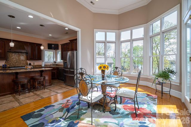 103 Shelter Cove Lane, Mooresville, NC 28117