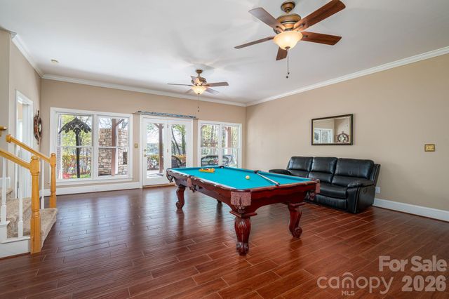 103 Shelter Cove Lane, Mooresville, NC 28117