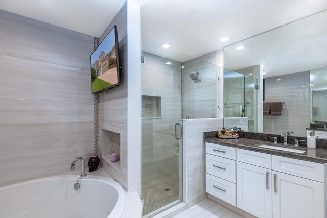 8216 Heritage Club Drive, West Palm Beach, FL 33412