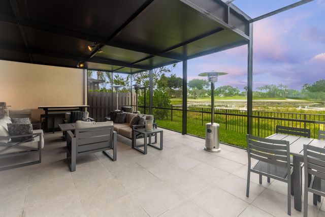 8216 Heritage Club Drive, West Palm Beach, FL 33412