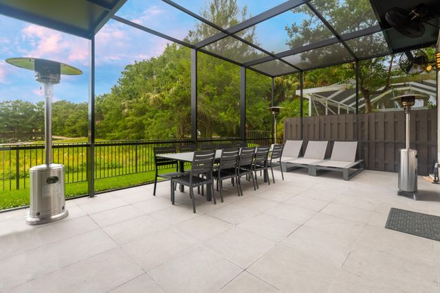 8216 Heritage Club Drive, West Palm Beach, FL 33412