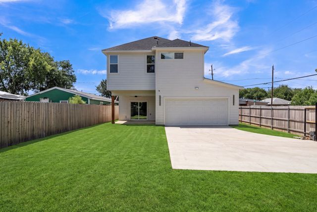 3639 Pueblo Street, Dallas, TX 75212