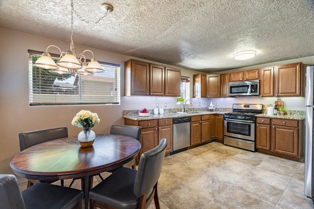 3000 Colorado Street NE, Albuquerque, NM 87110