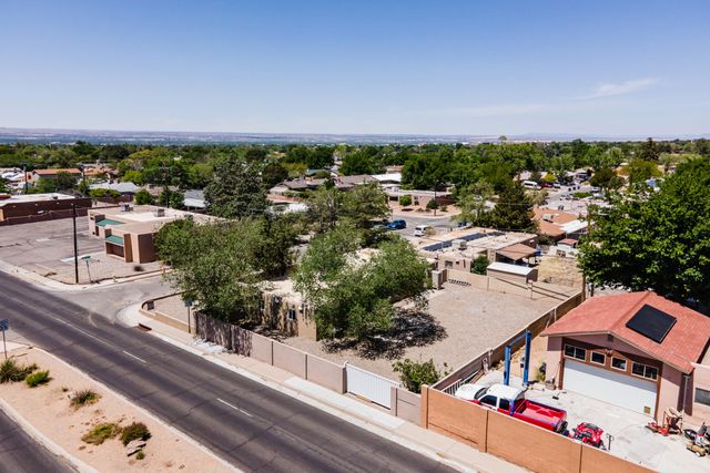 3000 Colorado Street NE, Albuquerque, NM 87110
