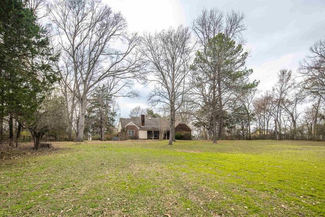 15680 64 HWY, Somerville, TN 38068