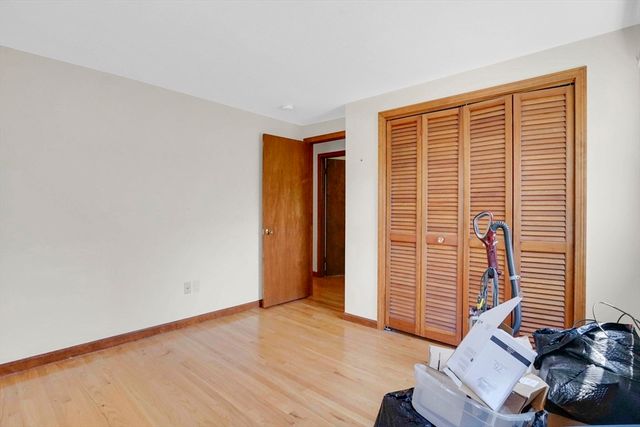 264 Greystone Ave, West Springfield, MA 01089