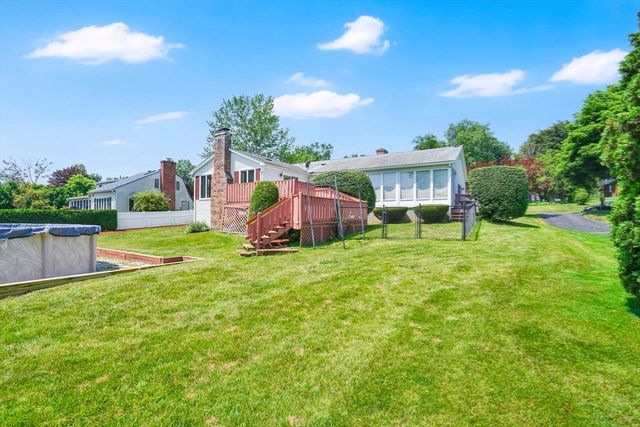 264 Greystone Ave, West Springfield, MA 01089
