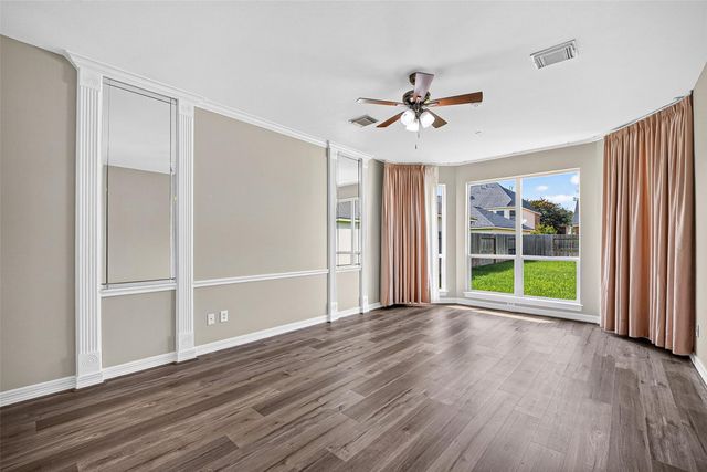 3023 Brookview Drive, Pearland, TX 77584