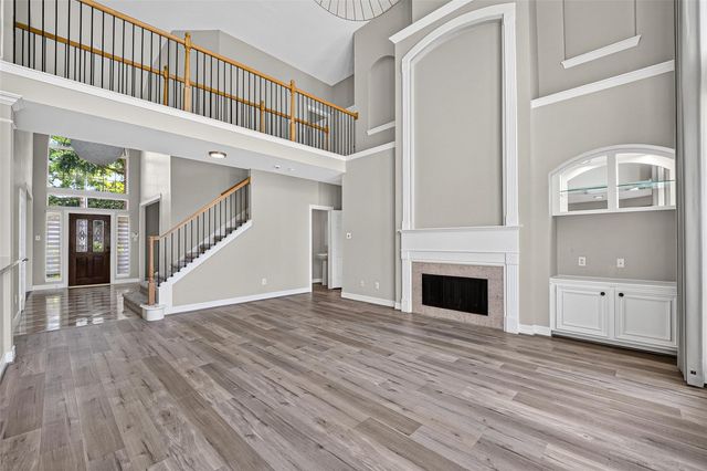 3023 Brookview Drive, Pearland, TX 77584