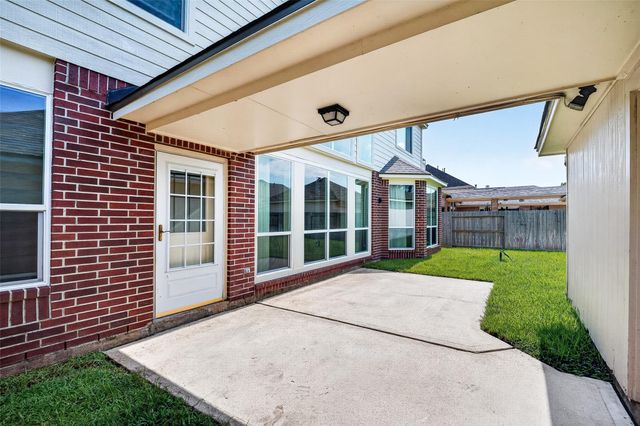 3023 Brookview Drive, Pearland, TX 77584