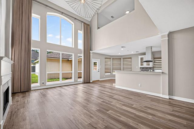 3023 Brookview Drive, Pearland, TX 77584