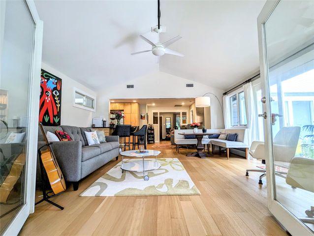 1821 Spillman ST, Austin, TX 78704