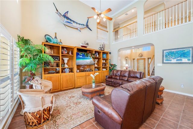 434 Marina Dr, Port Aransas, TX 78373