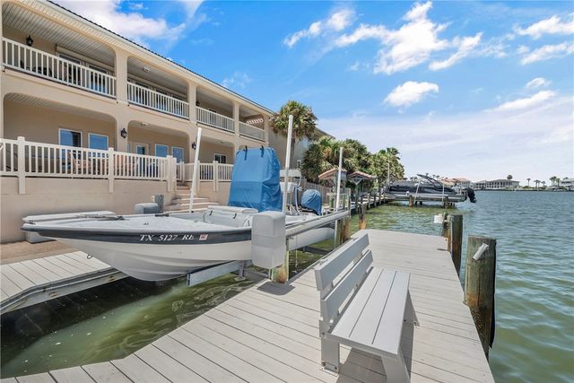 434 Marina Dr, Port Aransas, TX 78373