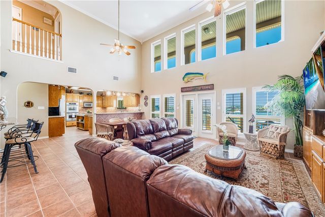 434 Marina Dr, Port Aransas, TX 78373