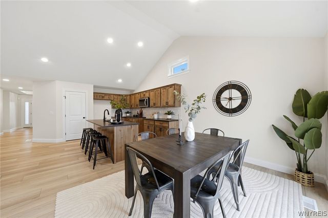 3 Hickory Lane, Lancaster, NY 14086