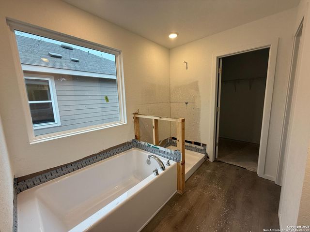 7610 Birch Hollow, San Antonio, TX 78252