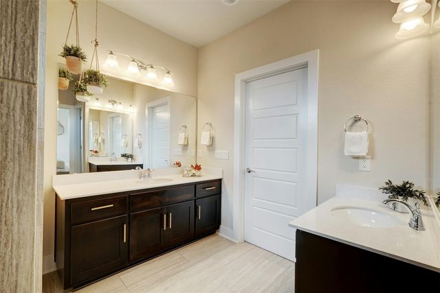 1603 Arcilla ST, Austin, TX 78741