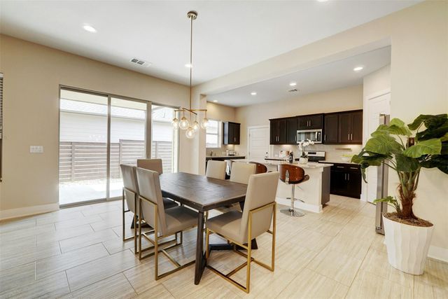 1603 Arcilla ST, Austin, TX 78741