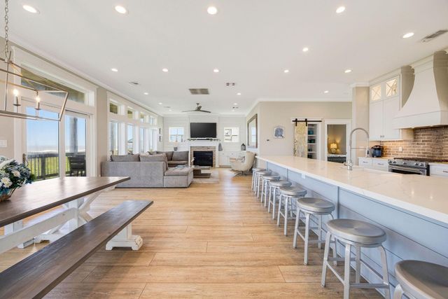 17215 Termini San Luis Pass Road, Galveston, TX 77554