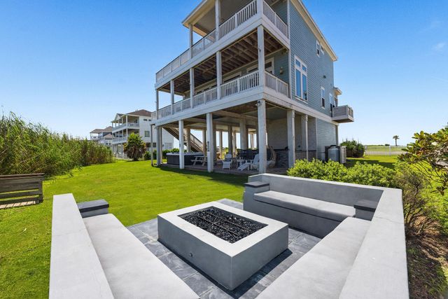 17215 Termini San Luis Pass Road, Galveston, TX 77554