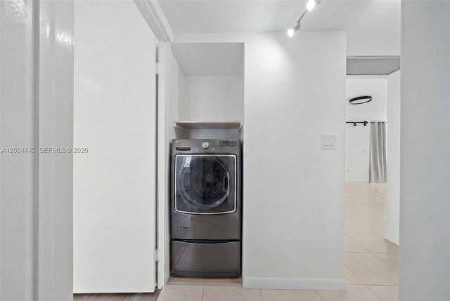 20505 E Country Club Dr 1938, Aventura, FL 33180